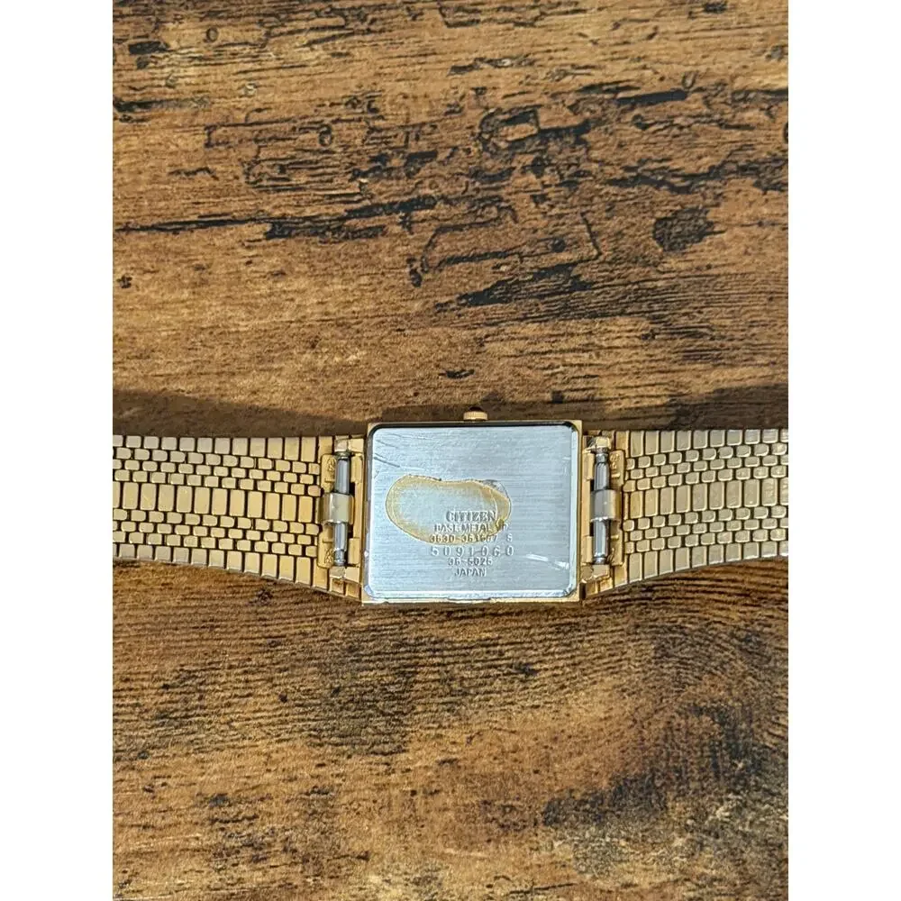 Citizen Quartz Gold Tone Rectangular Watch Textured Dial Mesh Bracelet